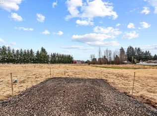 0 1st St, PE ELL, WA 98572