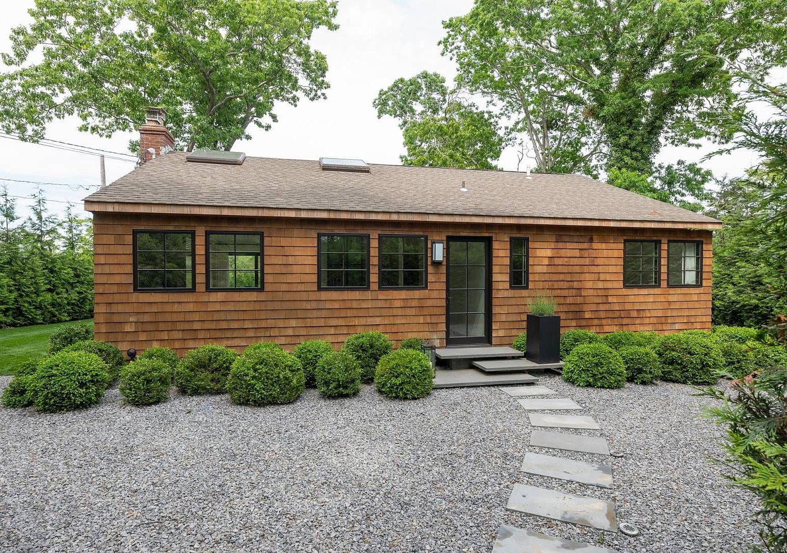 56 Noyack Rd, Southampton, NY 11968 Zillow