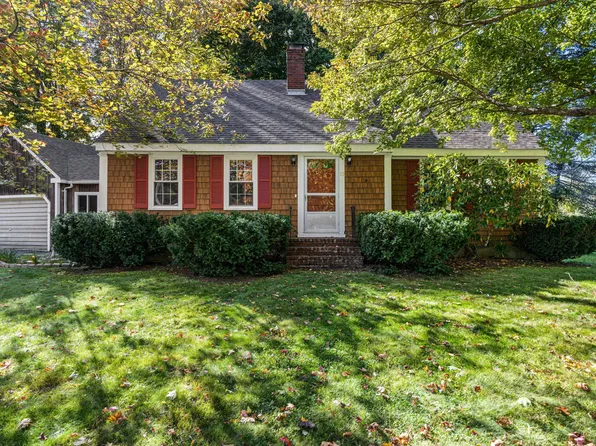 19 Northwood Drive, Windham, ME 04062