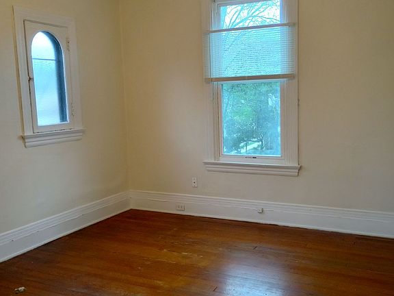 3rd image of 3521 Clifton Ave #2