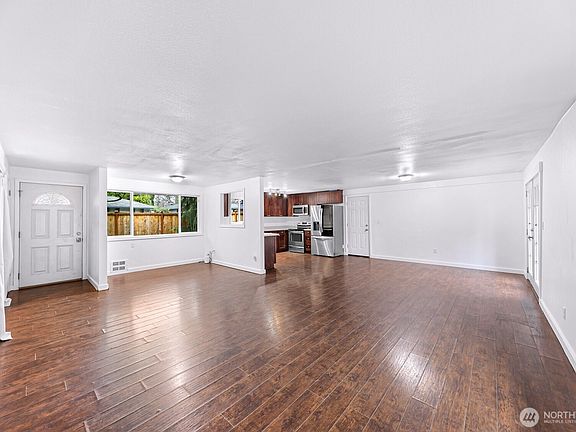 2nd image of 2422 73rd Street SE