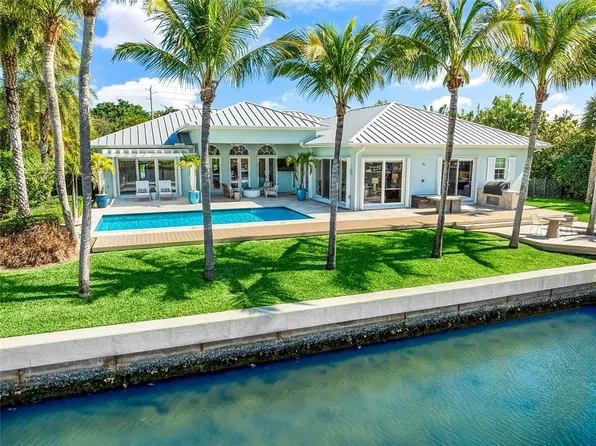 815 Starboard Dr, Vero Beach, FL 32963