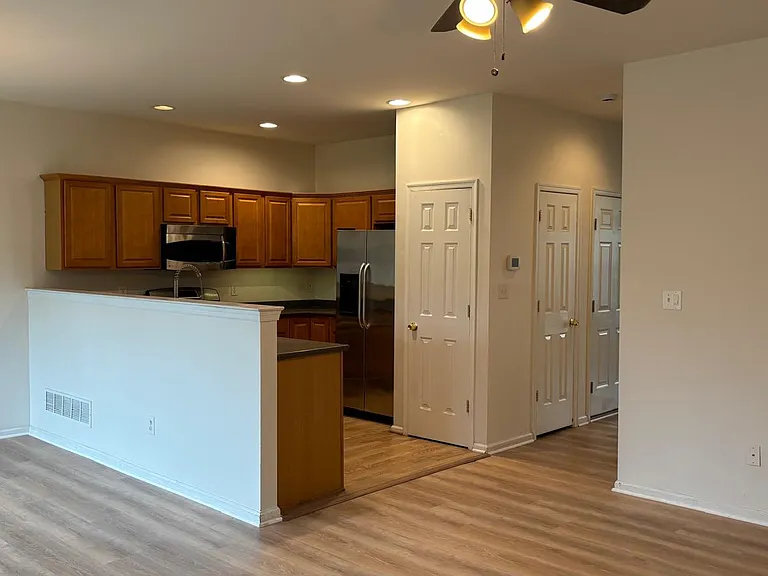 1161 Tudor Dr — Photo 16