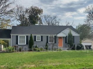 2201 Ridgecrest Dr, Nashville, TN 37216