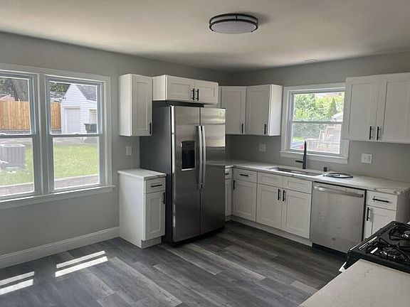 3rd image of 1203 S 87th STREET