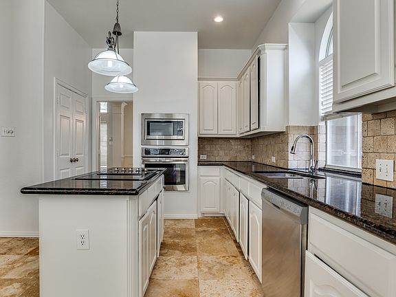 3rd image of 6132 Palomino Dr
