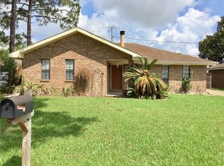 109 Ormond Village Dr, Destrehan, LA 70047