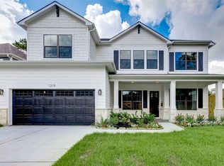 1430 Richelieu Ln, Houston, TX 77018