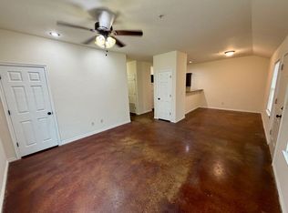 1511-1519 W London St, El Reno, OK 73036