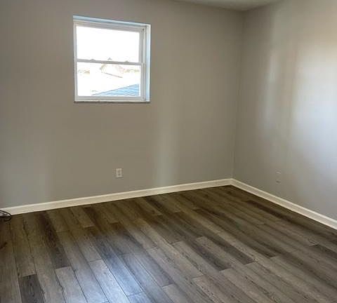 3rd image of 4303 Norbrook Dr APT 3