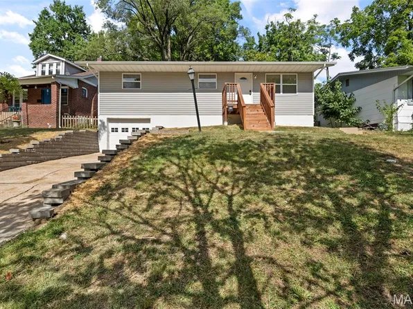 2327 Esther Ave, Saint Louis, MO 63139