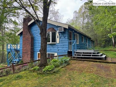 390 Roads End Drive, Fleetwood, NC, 28626