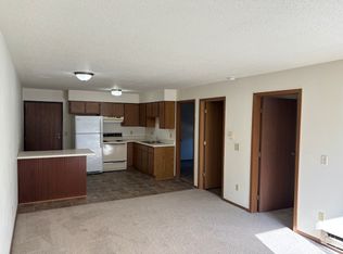 721 Division St APT 4, La Crosse, WI 54601