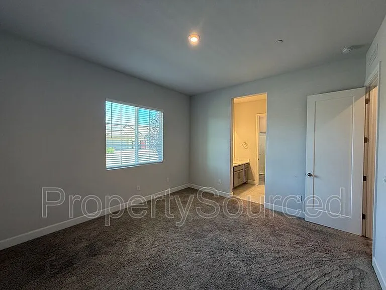 614 Madrone St — Photo 47