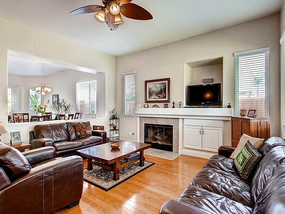 3rd image of 5656 Dartmoor Cir