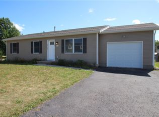 121 Trout Run, Newark, NY 14513