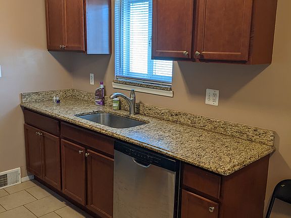 5th image of 31034 Beechnut St