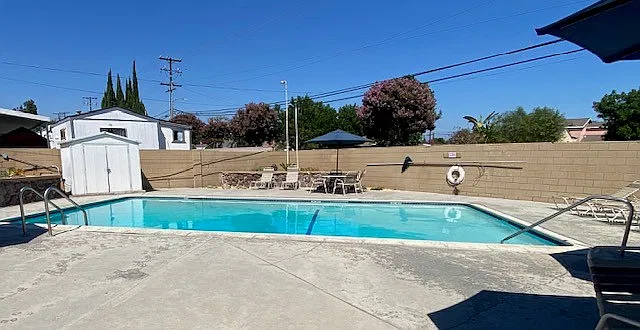 2 bed, 924 sqft, $2,800 — Photo 2