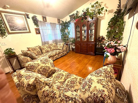 5th image of 2740 El Nido Ln