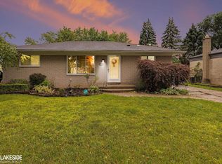 13456 Melanie Dr, Sterling Heights, MI