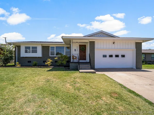 7730 E 22nd Pl, Tulsa, OK 74129