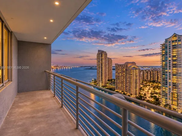 325 S Biscayne Blvd, Miami, FL