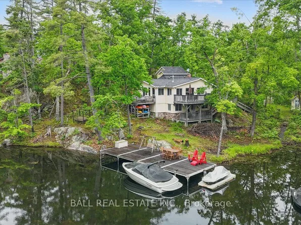 3559 Harbour Point Ln, Selwyn, ON K0L 2H0