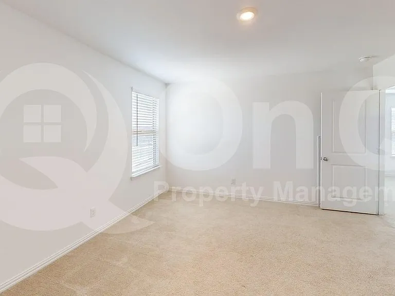 3750 Honey Daisy Dr — Photo 11
