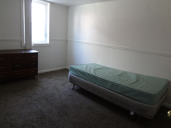 Basement - Private bedroom