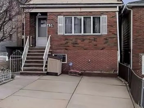 438 Cliff St, Fairview, NJ 07022