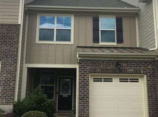 10021 Lynnberry Pl, Raleigh, NC 27617