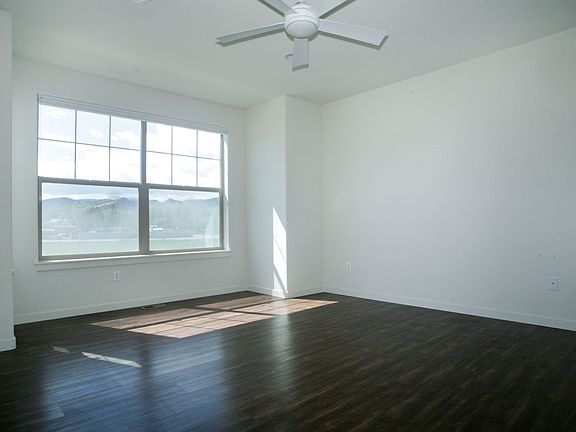 5th image of 2153 Montgomerie Cir.