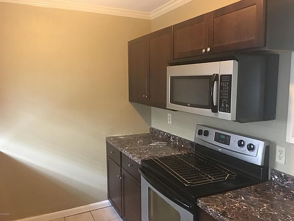 5th image of 100 Winchester Dr APT 307