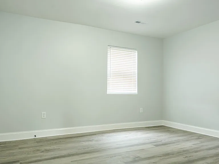4814 Coster Rd — Photo 7