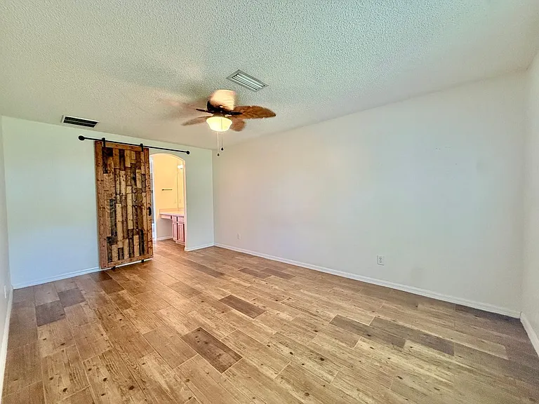 4010 Wilkes Dr — Photo 4