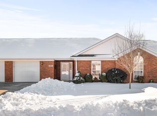 6910 Janes Farm Dr, Louisville, KY 40228