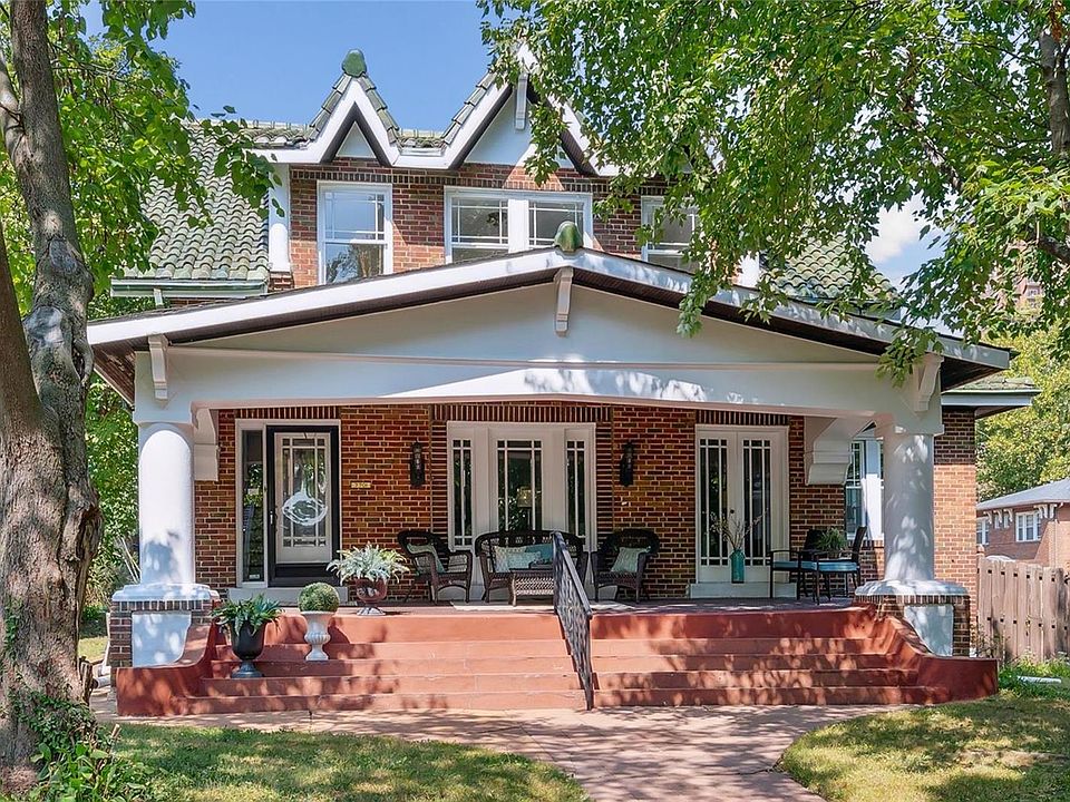 1st image of 7701 Country Club Ct