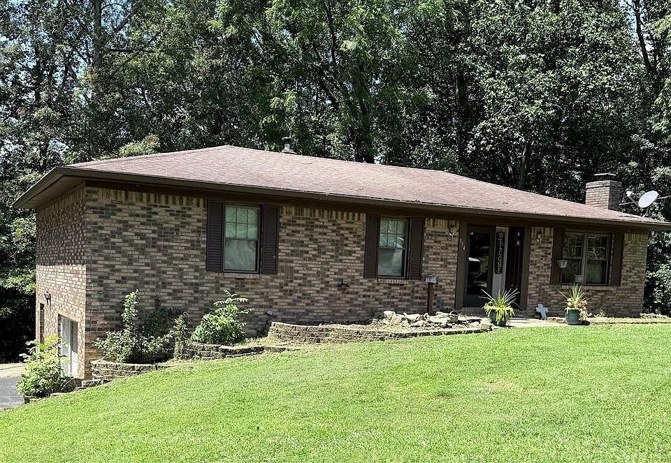 1st image of 354 Wildwood Way
