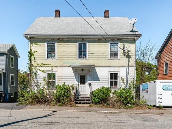 26 Phillips St, Salem, MA 01970