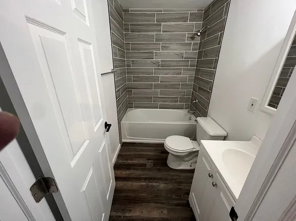 2611 Edgemere Ave, Sparrows Point, MD 21219