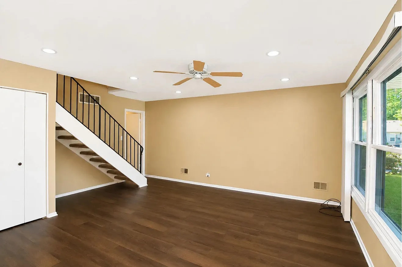3 bed, 1.5 bath, 1500 sqft, $2,600 — Photo 4