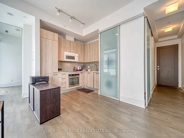 42 Charles St E #5006 — Photo 6