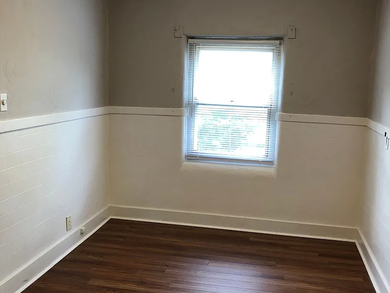 515 Watervliet Ave #1 — Photo 7