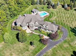 4076 Wild Wood Ct, Zionsville, IN 46077