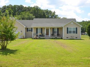 105 Arrowhead Dr, Clay City, KY 40312