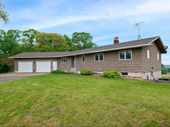 10555 140th St E, Hastings, MN 55033
