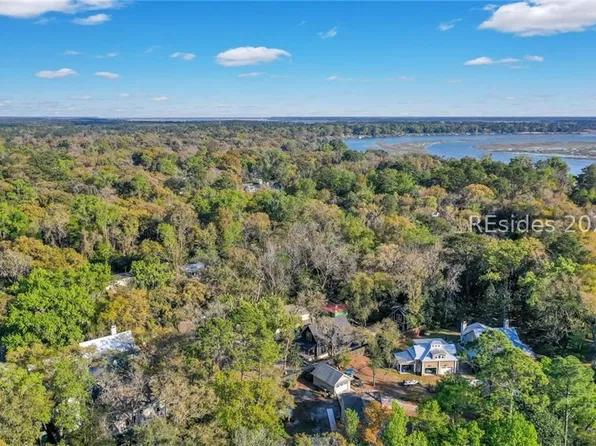 15 Meriwether Court, Bluffton, SC 29910