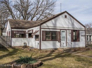 3006 Bowdoin St, Des Moines, IA 50313