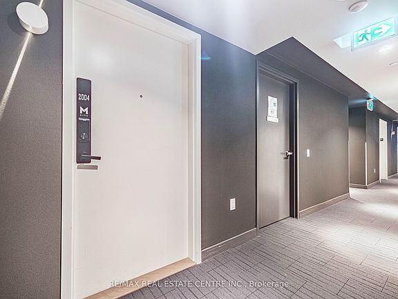 5th image of 3883 Quartz Rd