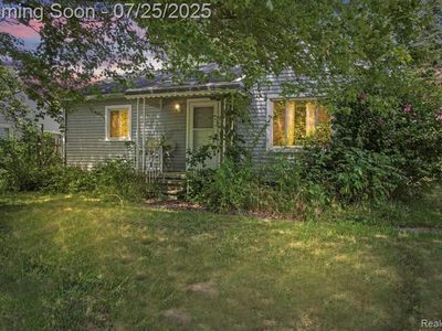 29622 W Huron River Dr, Flat Rock, MI, 48134